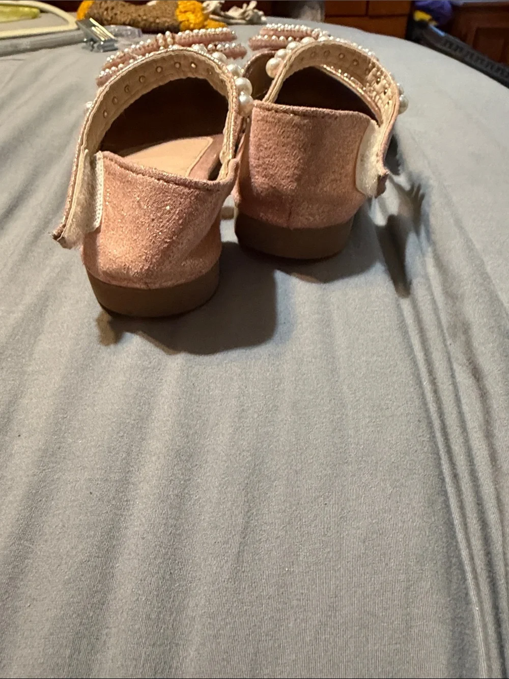 Girls Pearl Bow Dress Shoes in Rose Pink